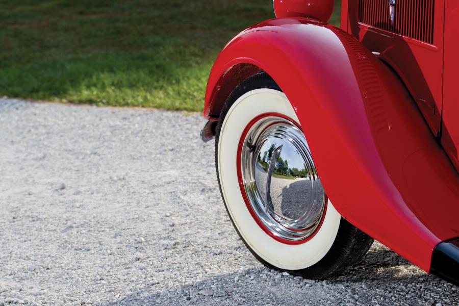  Ford Half-Ton Panel Truck 1937 года  (фото 16 из 21)